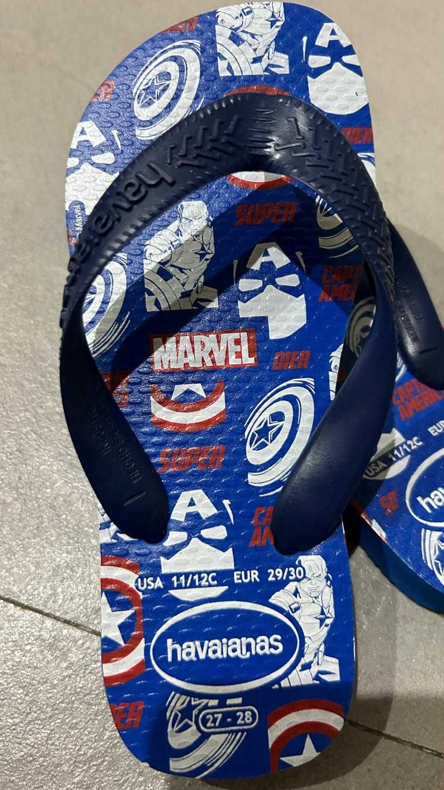 Havaianas Top Marvel Logomania Capitão América