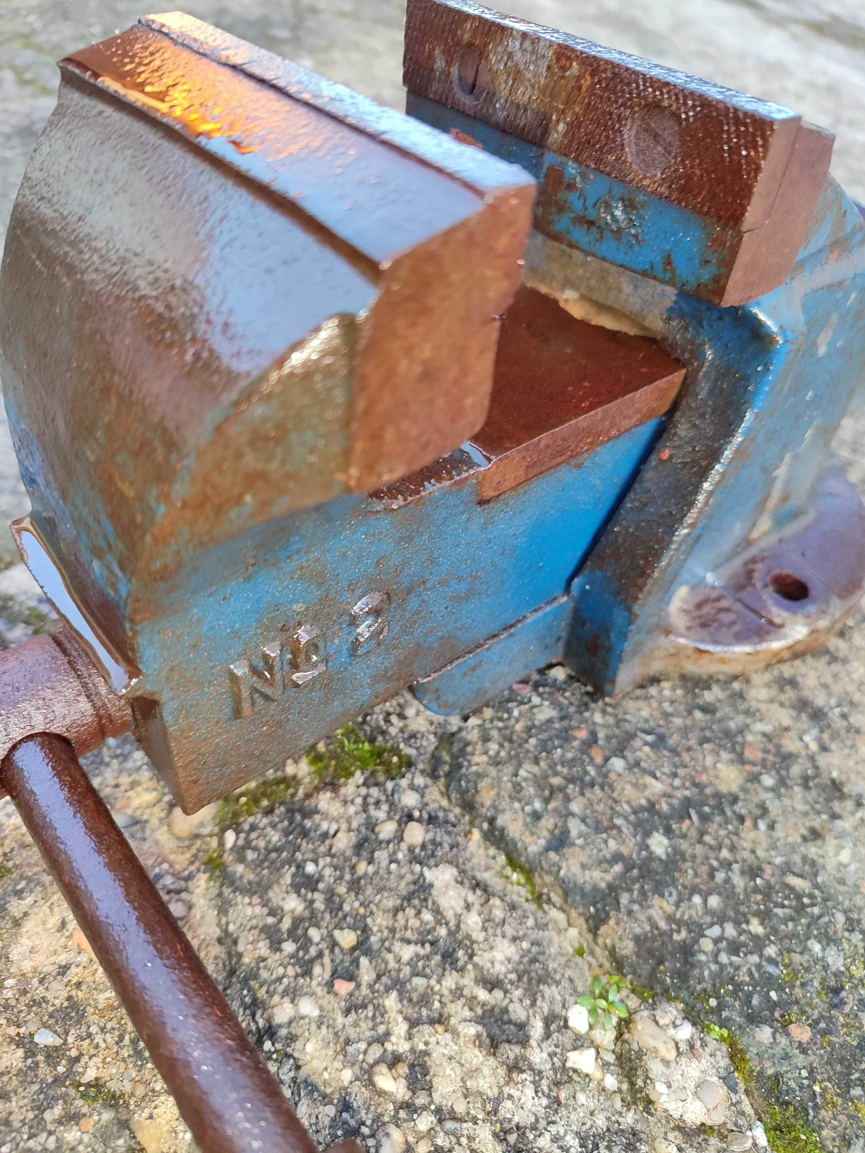 Torno bancada PORTUGUÊS 90mm x 280mm (ferramenta serralharia) da MEMEL
