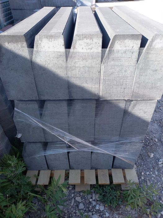 Obrzeże grafit ,kostki brukowe Forbet,  Elwid, Polbruk,  Jadar