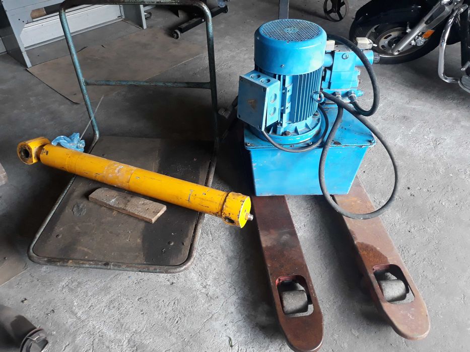 Pompa Hydrauliczna elektryczna 7,5 KW z siłownikiem