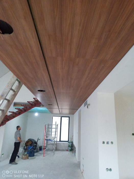 Монтаж , демонтаж ,двері, вікна, встановлення сходин любой складності