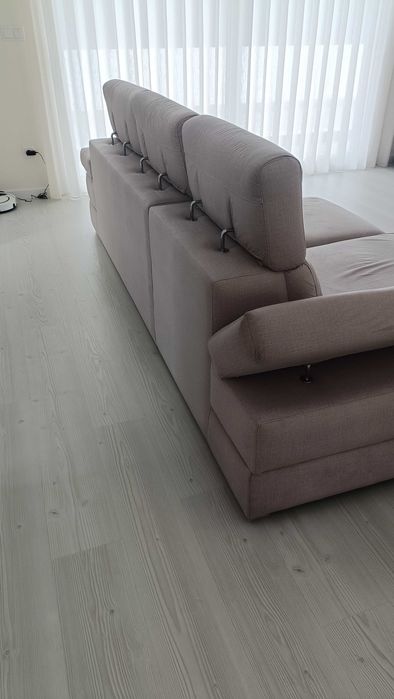 Sofá de 3 lugares com chaise longue