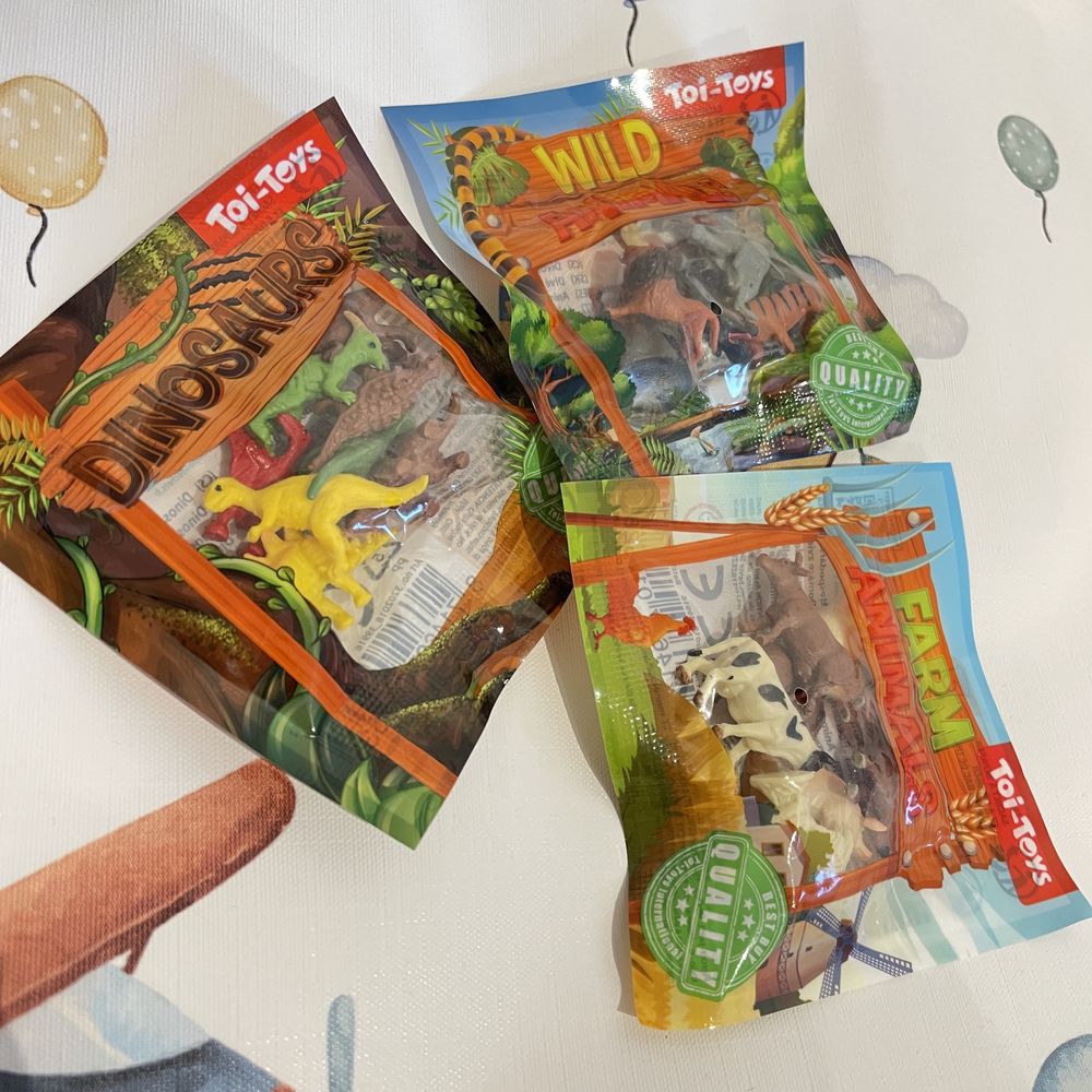 Zestaw figurek zwierzątka dinozaury farma safari Toi-Toys