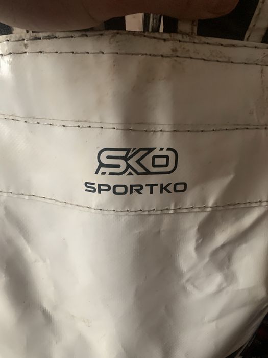 Продам боксёрскую грушу