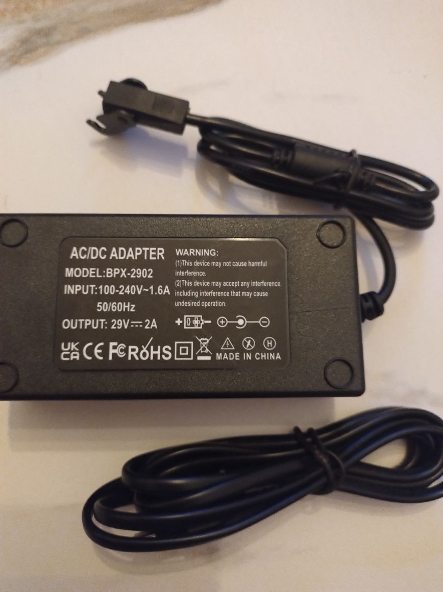 Zasilacz AC/DC Adapter. Model BPX-2902
