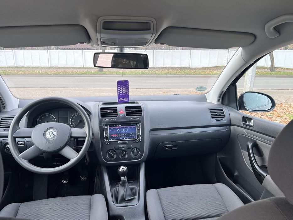 Продам Volkswagen Golf пятого покоління