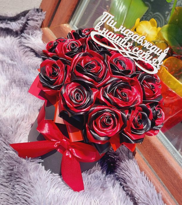 Букети з атласної стрічки