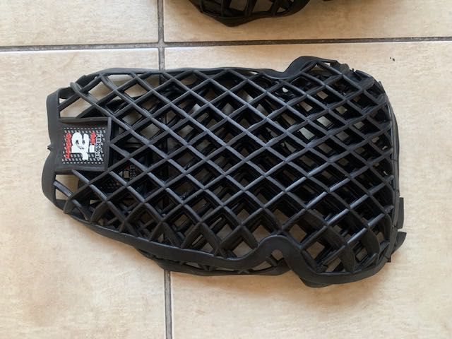 Protektory ochraniacze motocyklowe RUKKA łokcie i barki starszy typ