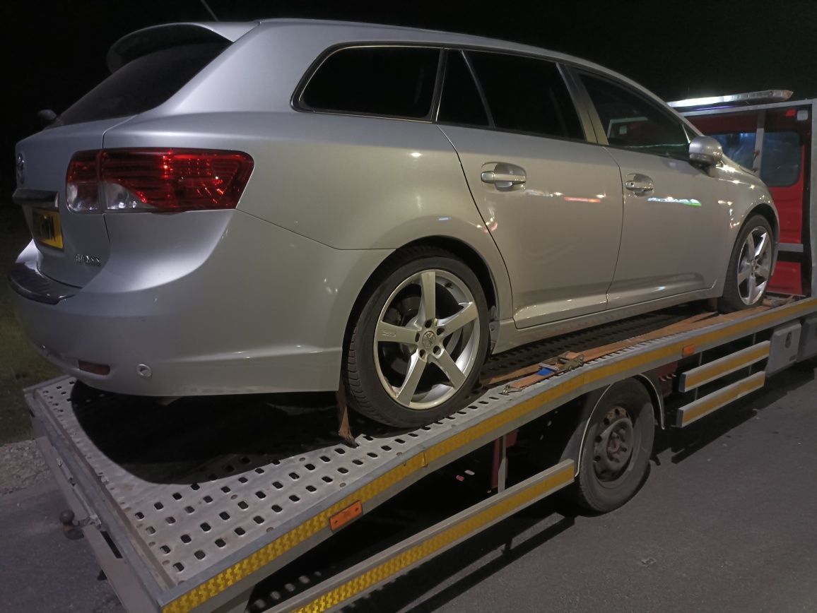 części błacharskie toyota avensis t27 1g3 i 1F7 orginał wszystkie