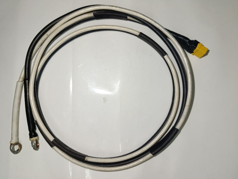 Провода для подключения дополнительного аккумулятора к экофлоу