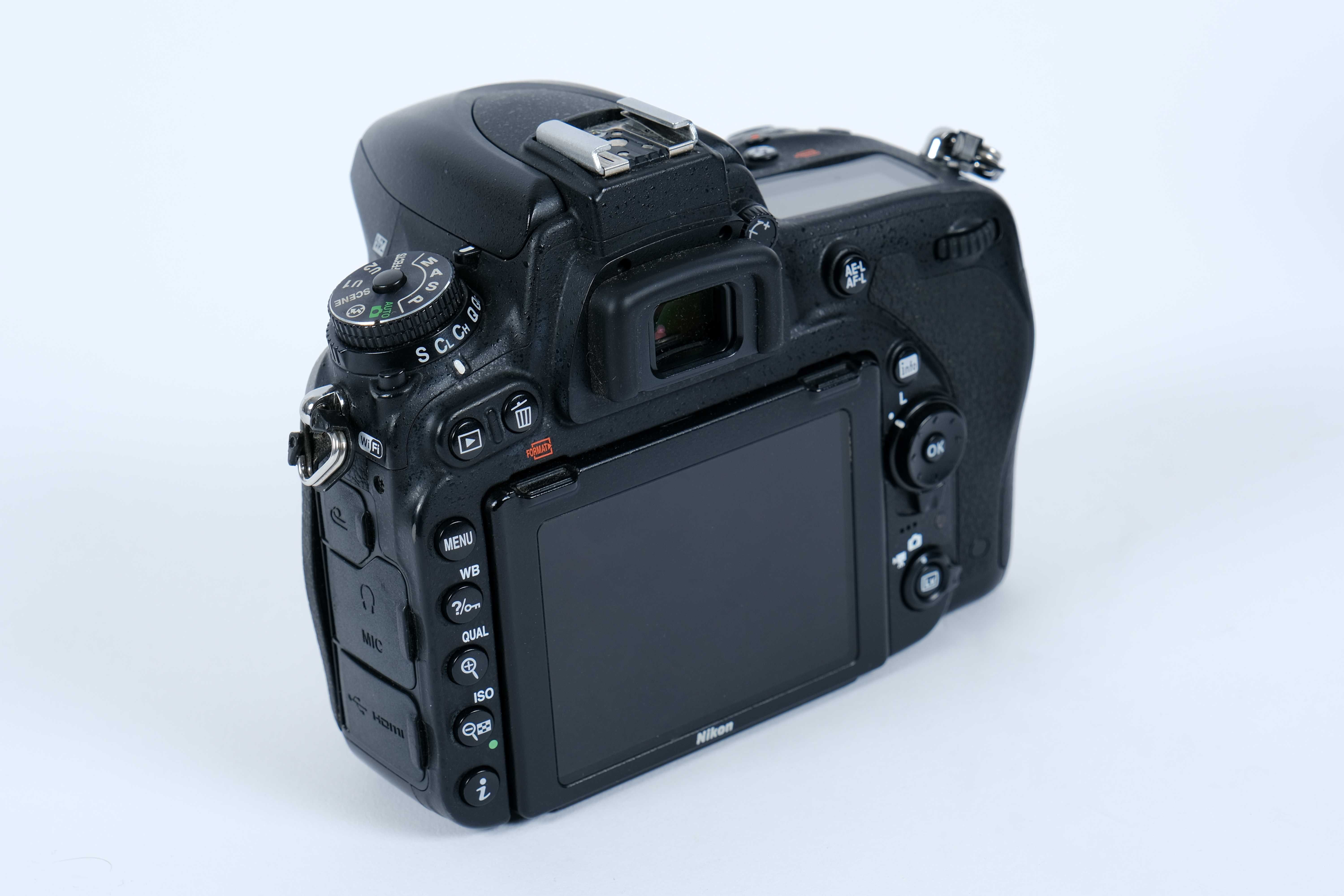 Lustrzanka Nikon D750 body