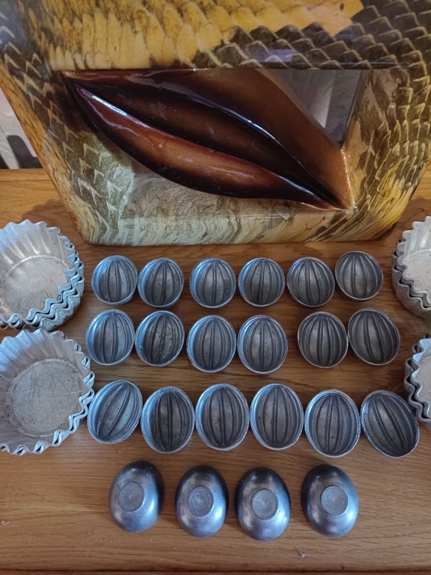 Рідкісні форми для випічки горішків,22шт.