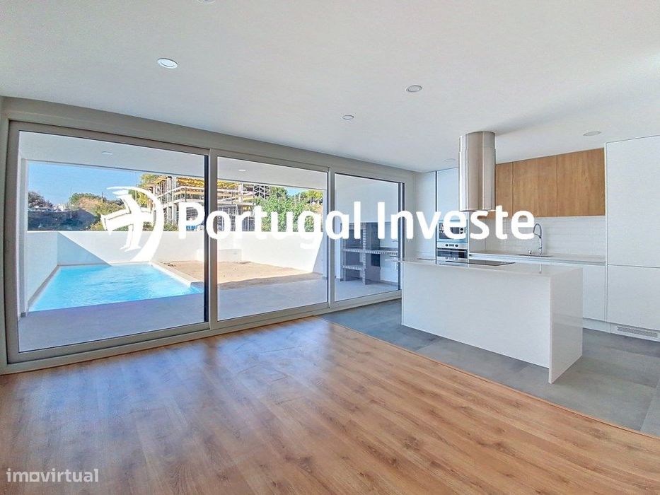 Fantástica Moradia T3 com piscina - Quinta da Amizade- Setúbal