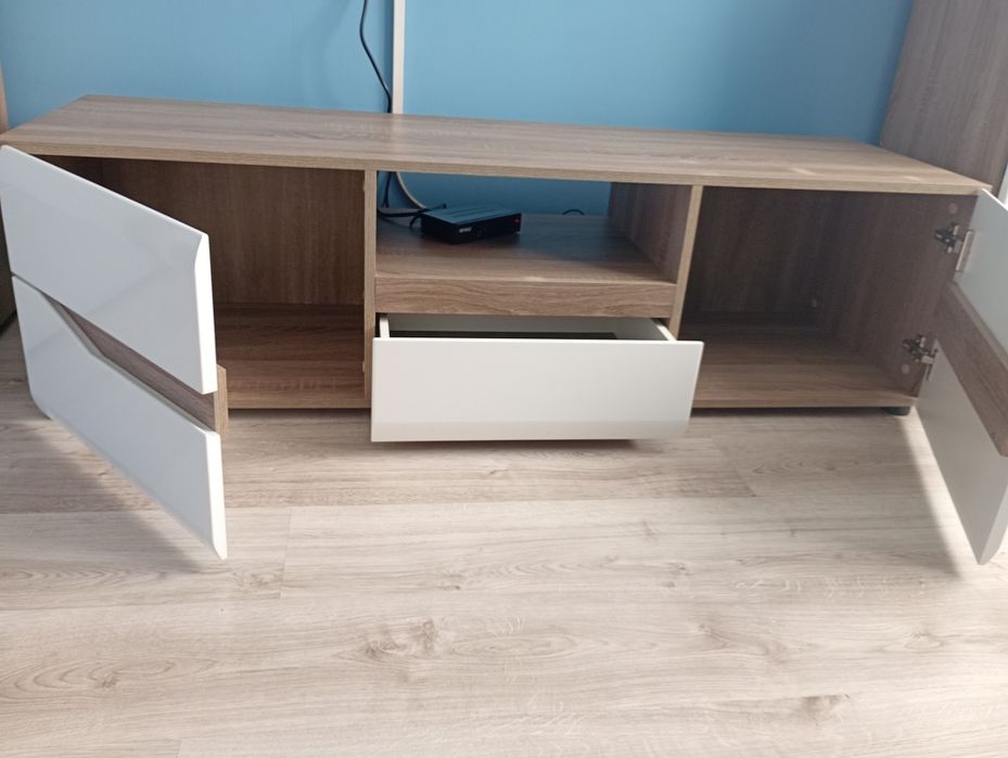 Sprzedam szafke rtv