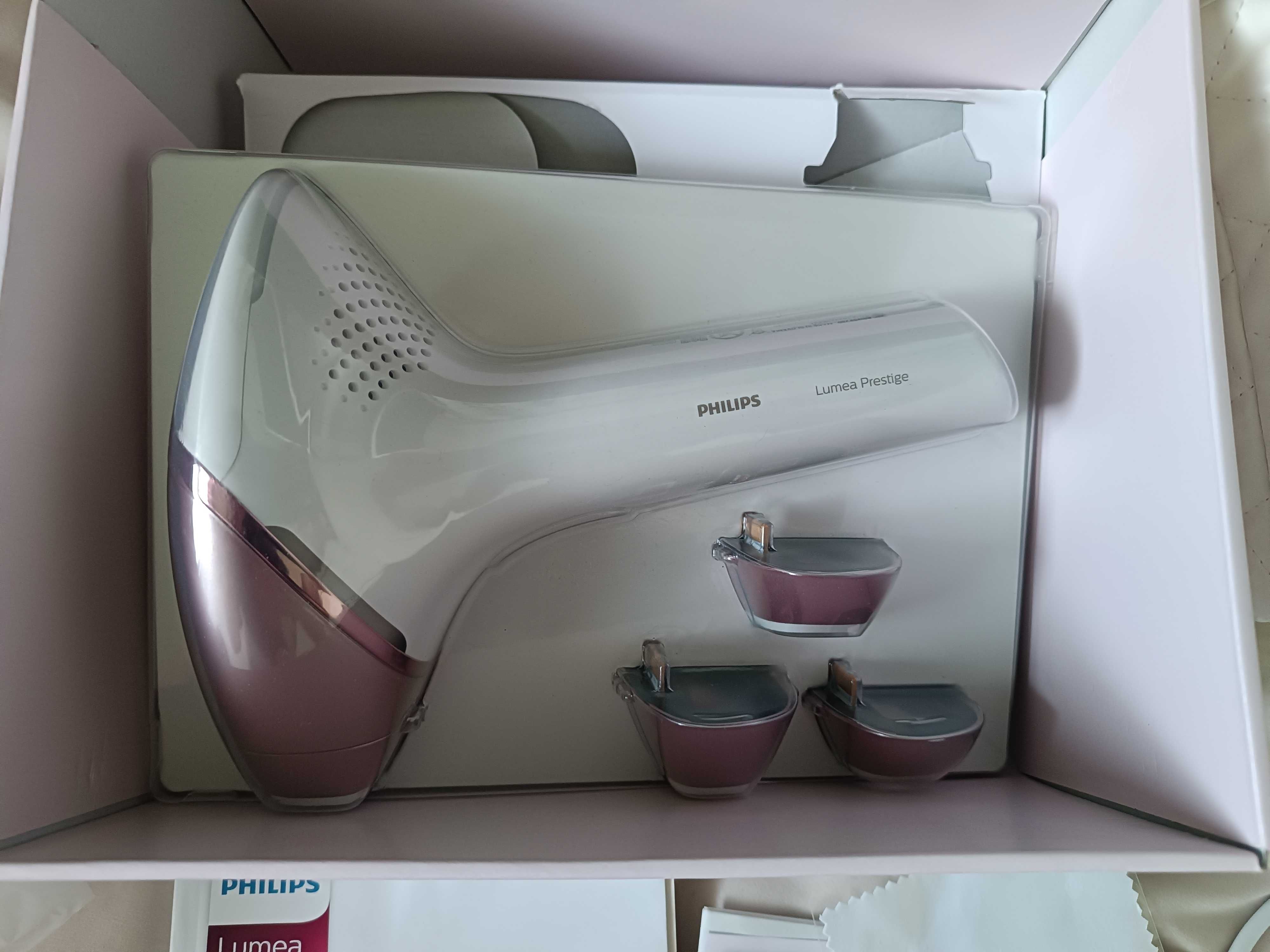 Depilator laserowy Philips Lumea BRI 959