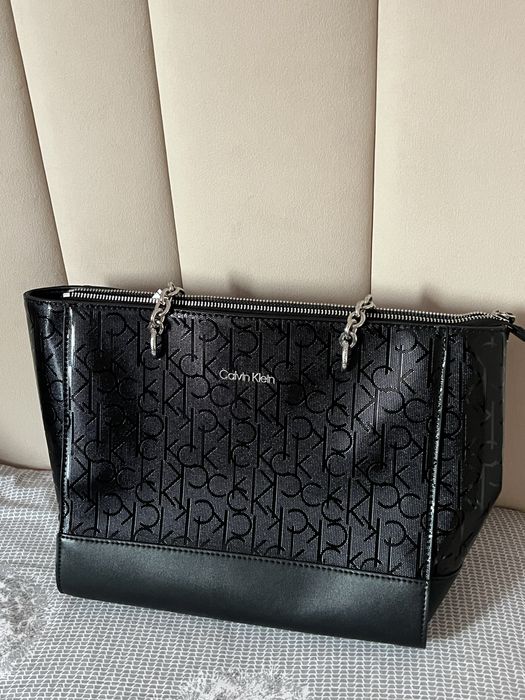 Нова сумка Calvin Klein