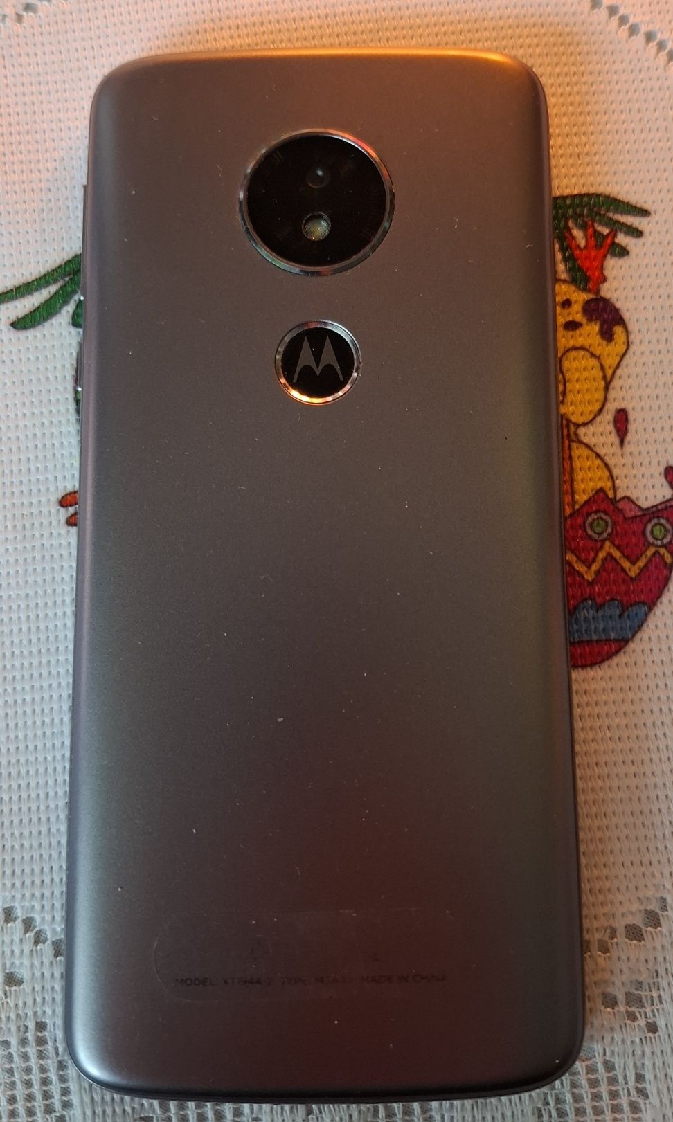 Motorola Moto e5