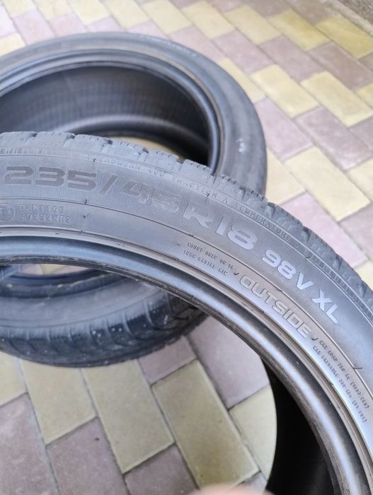 Nokian WR A4 235/45/18
