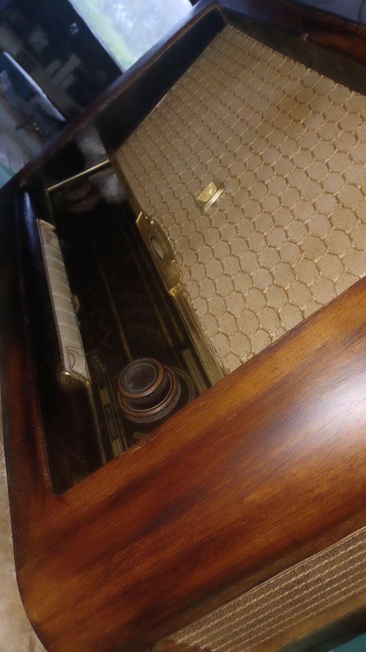 Vendo rádio antigo