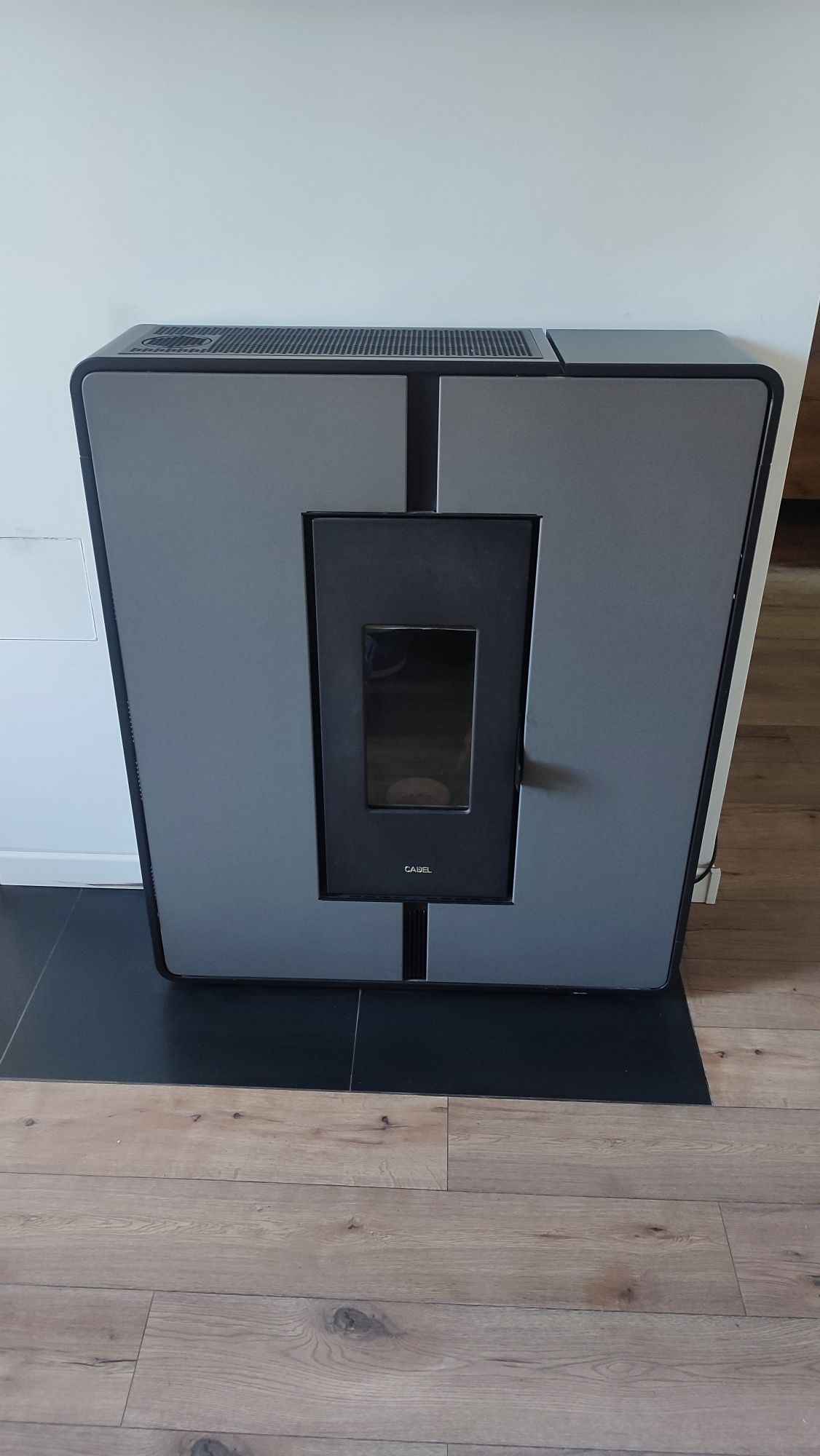 Piecyk na pellet CADEL Tile Plus 10kW