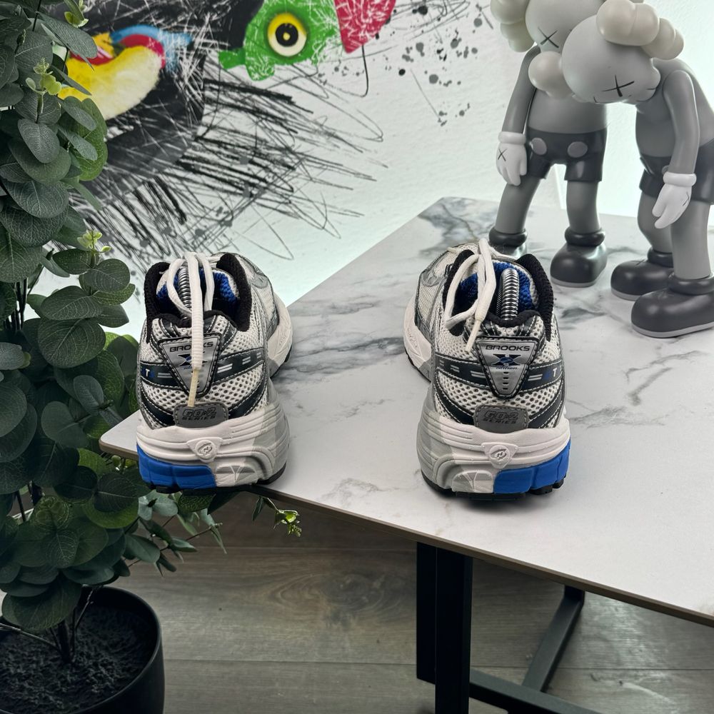 Кросівки Brooks Adrenaline 41 розмір 1597