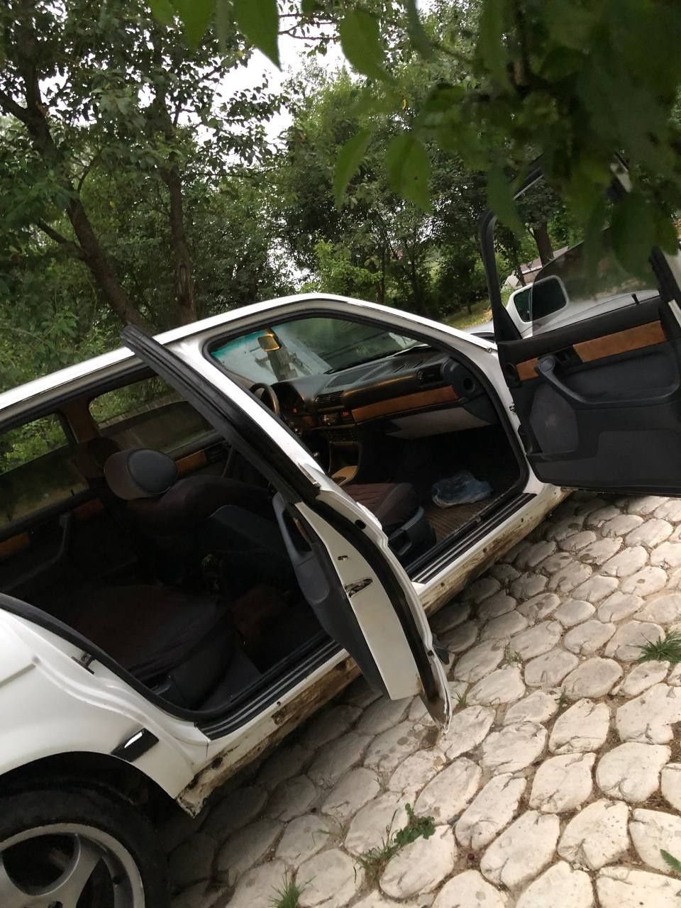 Продам Бешку находу