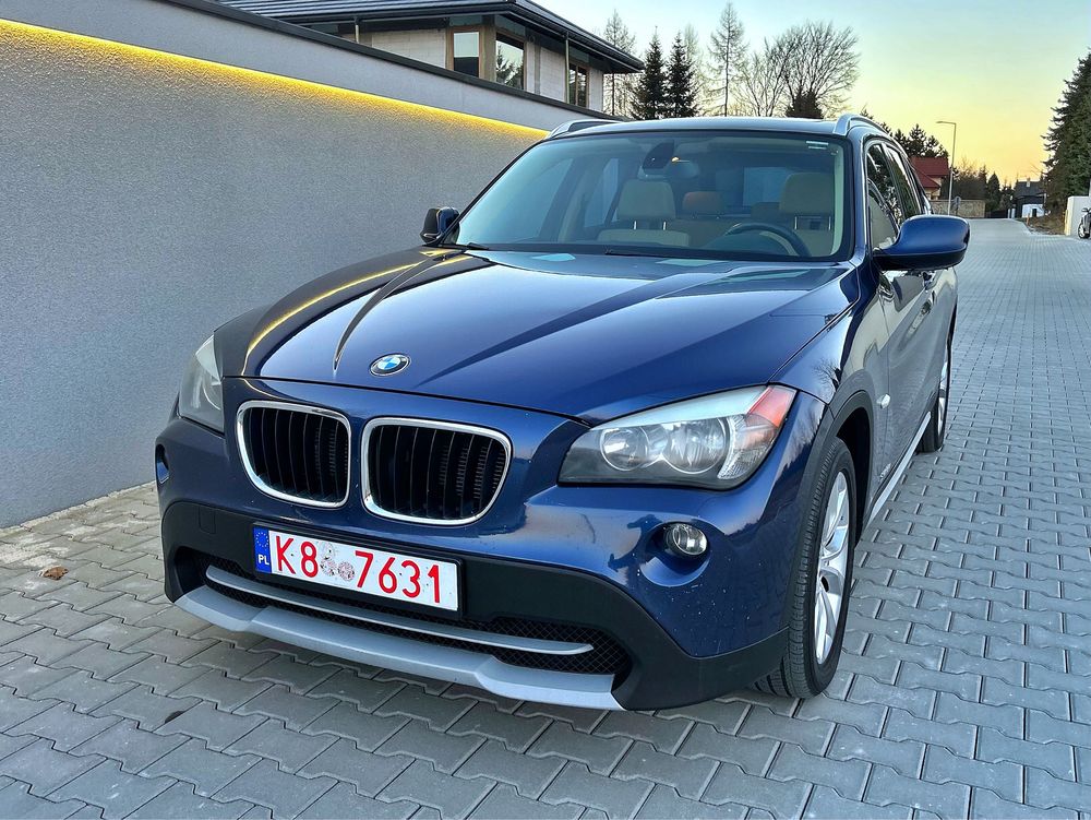 BMW X1 z 2012r • 2.0 benzyna • xDrive • Automat * Skóry • Panorama •