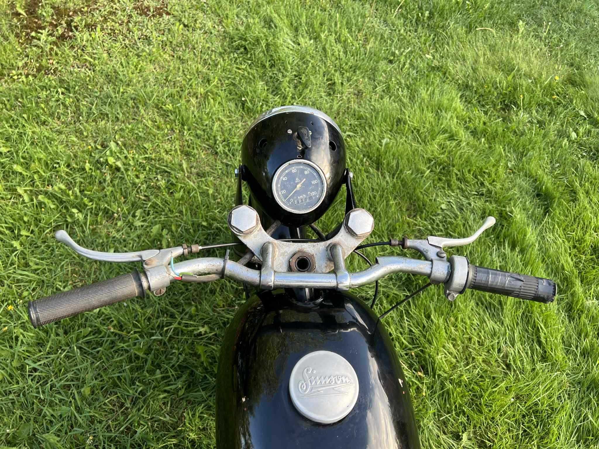 Awo Simson Sport