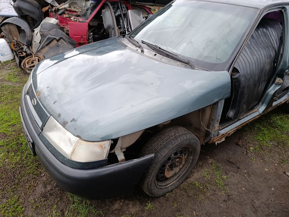 У продажу капоти на ВАЗ 2110-2112