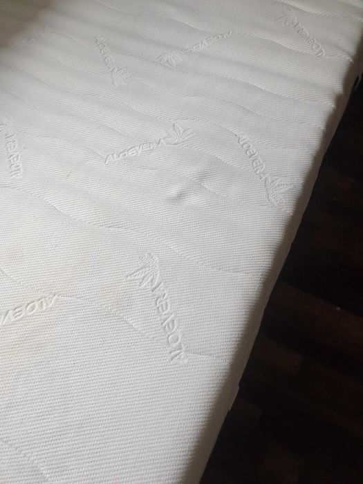 Łóżko rehabilitacyjne elektryczne z pilotem