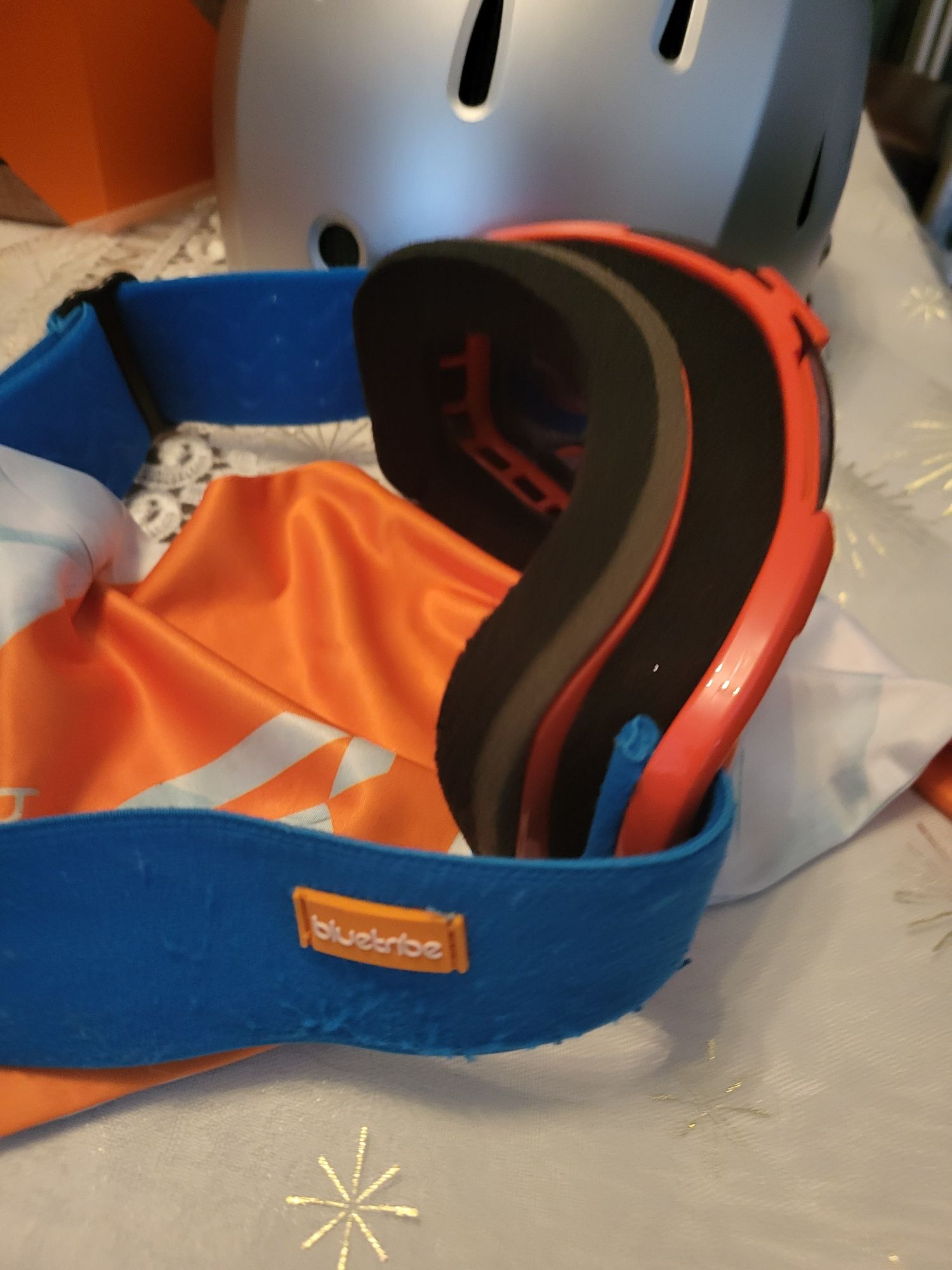 Markowe - Kask Sinner oraz gogle Bluetribe