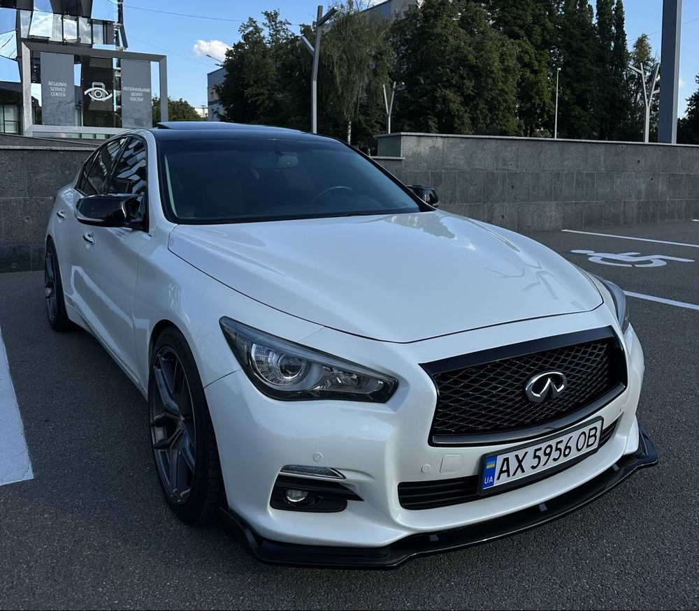 Infiniti q50 awd