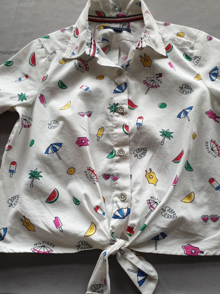 Bluzeczka firmy Tommy Hilfiger bawełniana na 6-7 lat