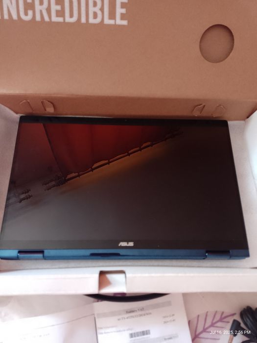 Laptop ASUS ZenBook Flip UX362FA 13.3" IPS i3-8145U 8GB RAM 512GB