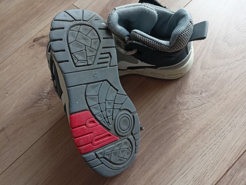 Trzewiki jesienne 25 adidasy dla chłopca