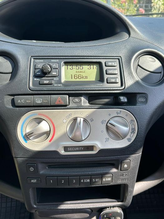Toyota Yaris 2004 r