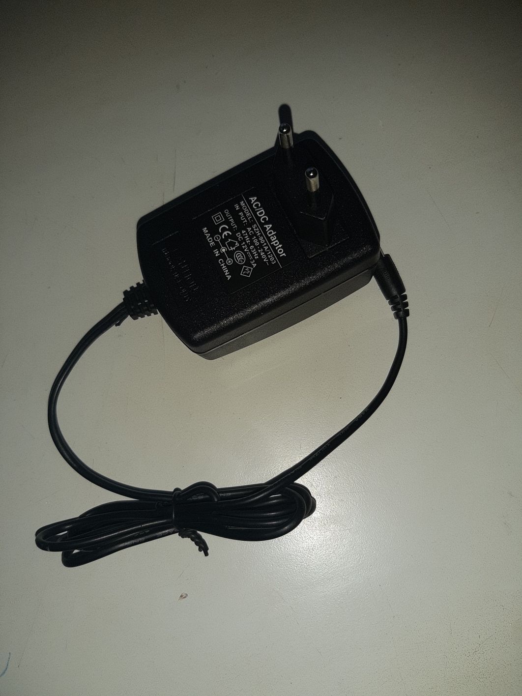 Продам адаптер для led лпмпи.