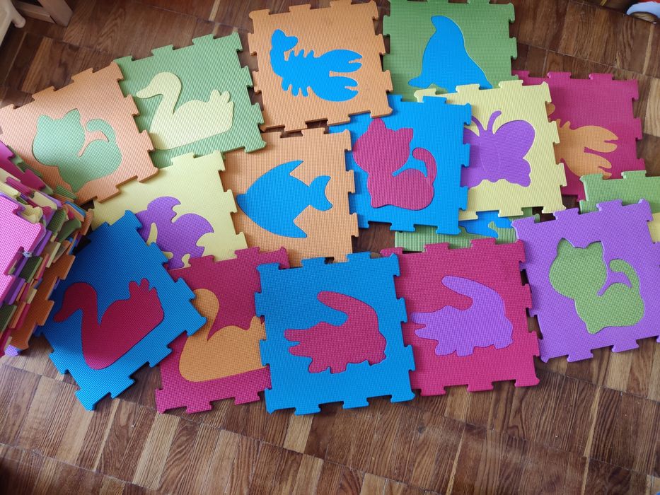 М’яка підлога-пазли EVA, 40 шт, майже нові