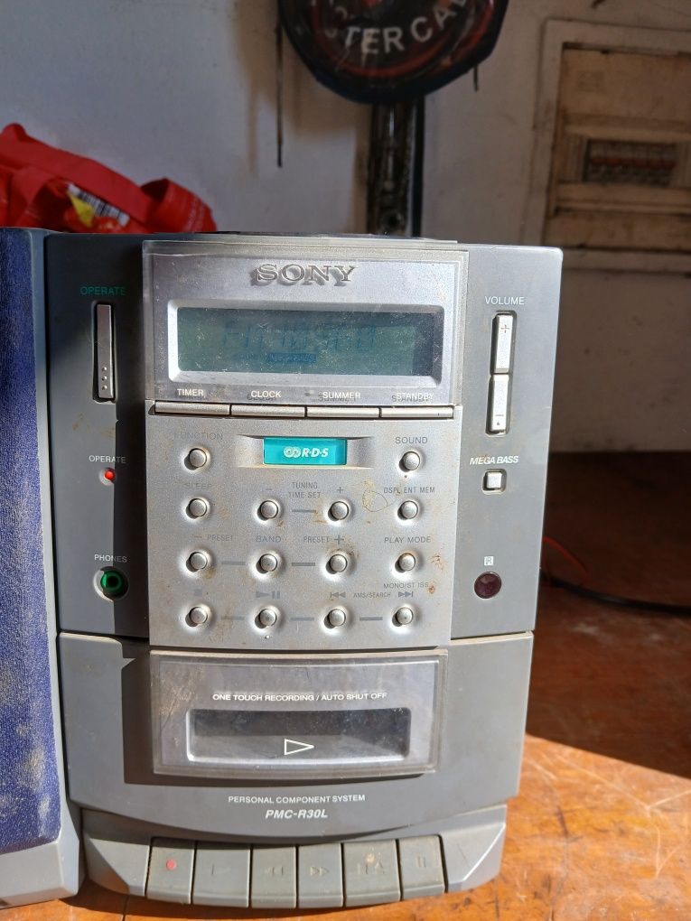 Rádio de CD e cassetes
