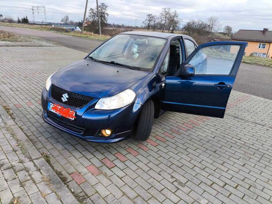 Suzuki SX4 2008.