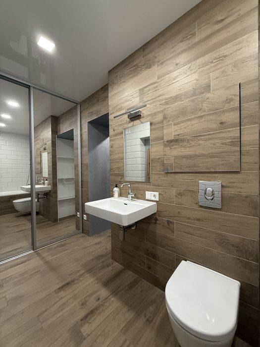 Продам люкс 3к 88м2 центр міста Срарокозацька