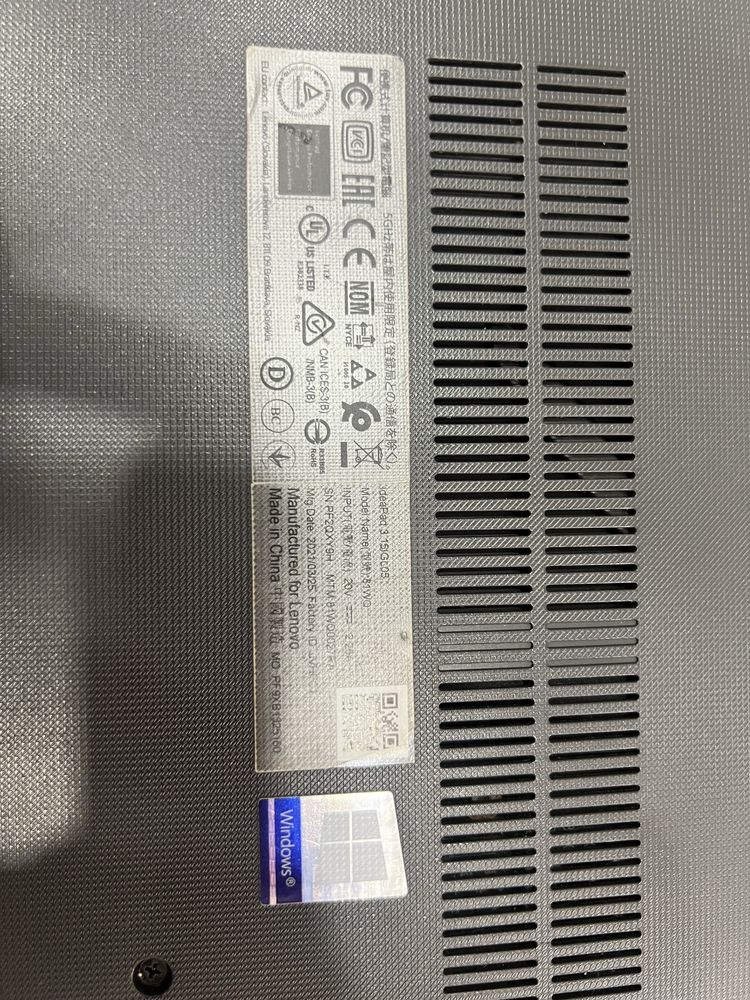 Ноутбук Lenovo IdeaPad 3 15IGL05 (Model 81WQ).