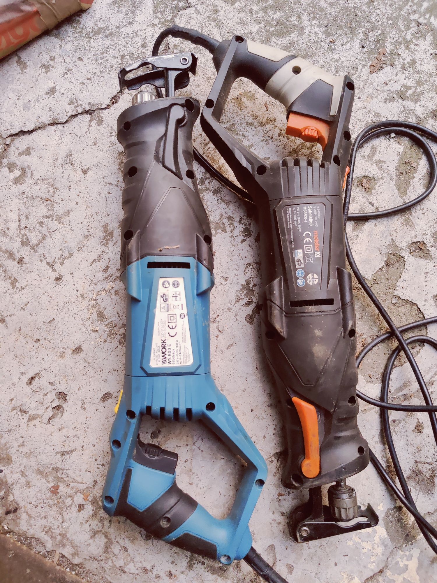 Продам сабельну пилку Workzone 220В.