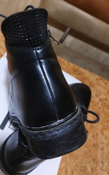 Ботінки жіночі демісезонні