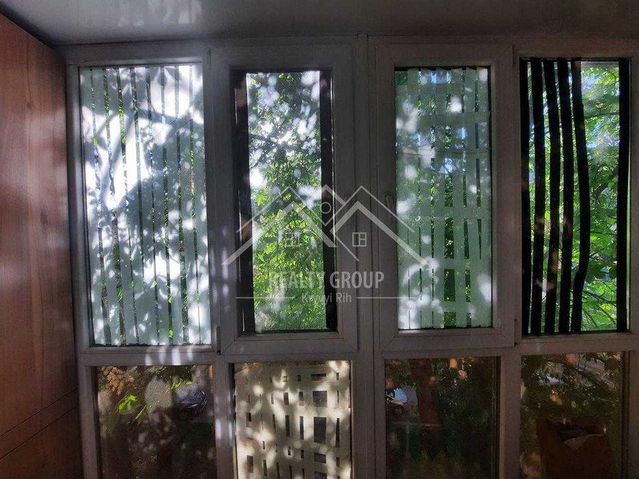 Продаж укомплеткованої  3к квартири (поруч парк)