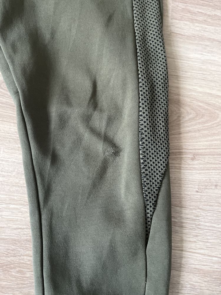 Spodnie dresowe Puma 128