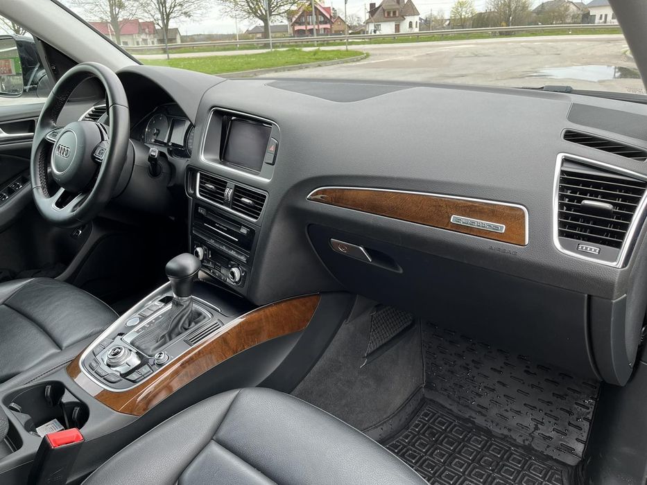 Audi Q5 обмін на нерухомість