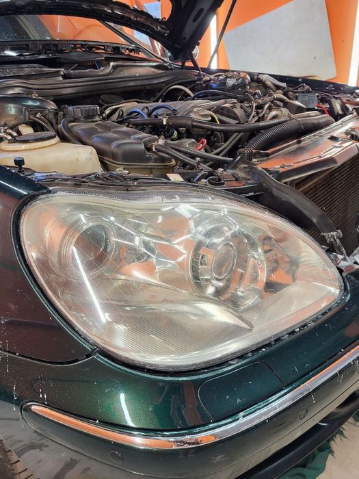 Полировка поклейка покраска перетяжка салона реставрация фары