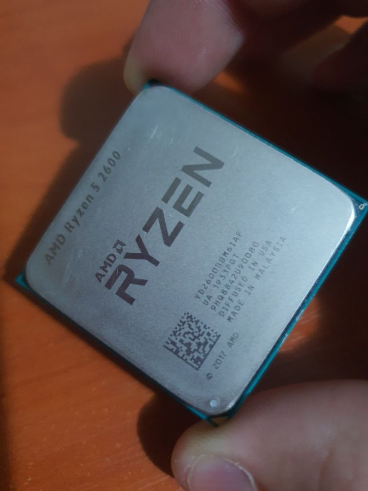AMD Ryzen R5 2600 + кулер, 6 ядер 12 потоків, комп'ютер, процесор, ПК