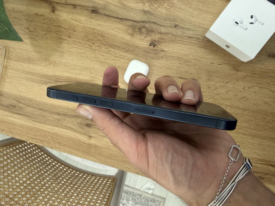 iPhone 15 Pro Max 256 GB – Ótimo estado